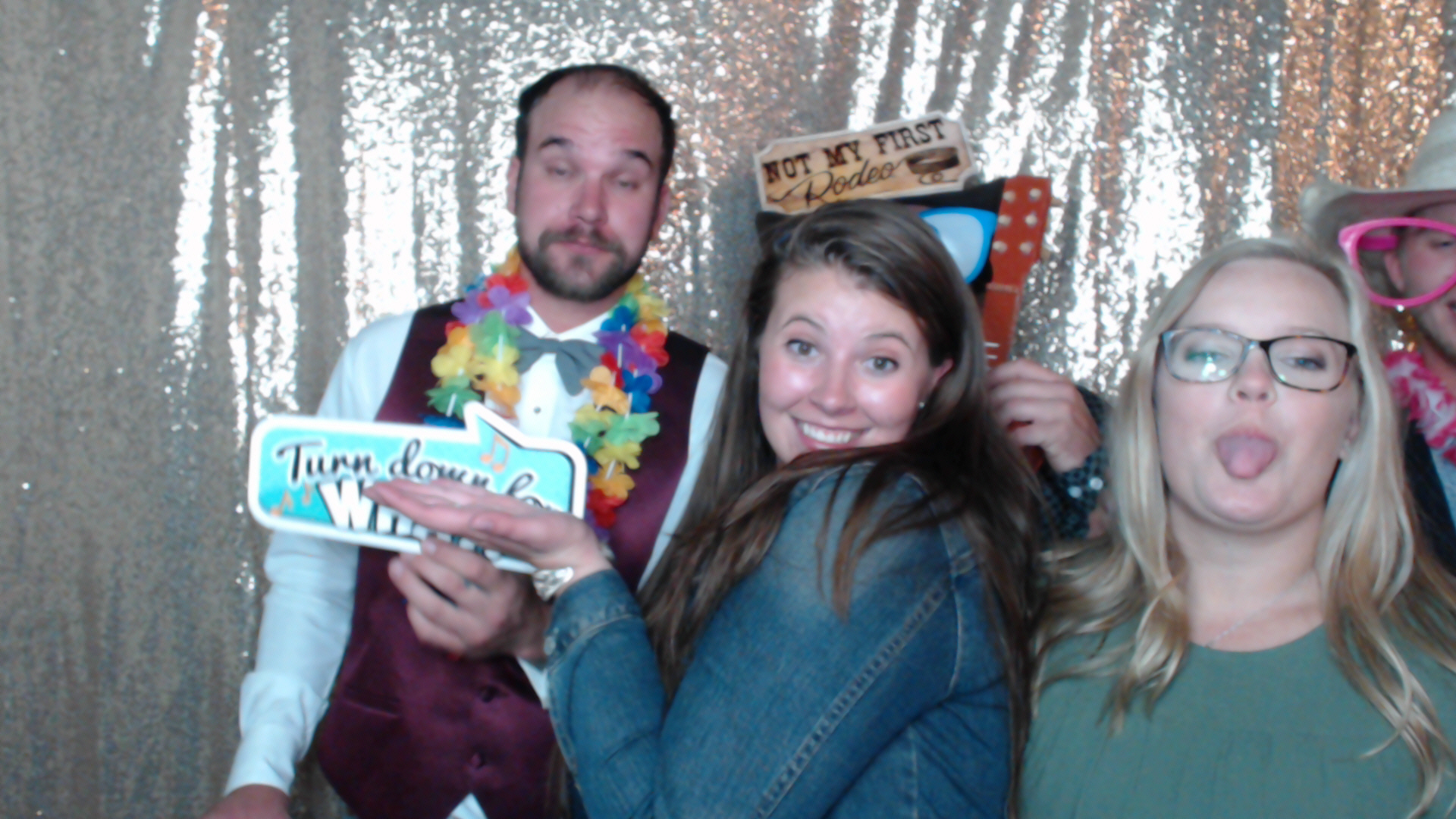 Jorden and Benjamin are getting hitched | View more photos from the event at gallery.photoboothbillings.com/u/PhotoBoothBillings/Jorden-and-Benjamin-are-getting-hitched